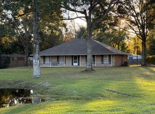 24453 Walker Ln, Denham Springs, LA 70726