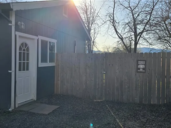 9705 Main St #B, Upper Lake, CA 95485