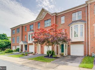 480 Winding Rose Dr, Rockville, MD 20850