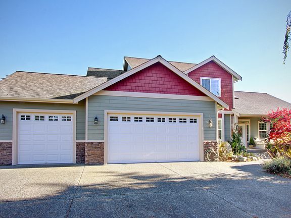2nd image of 1580 NE Ohara Hills Dr