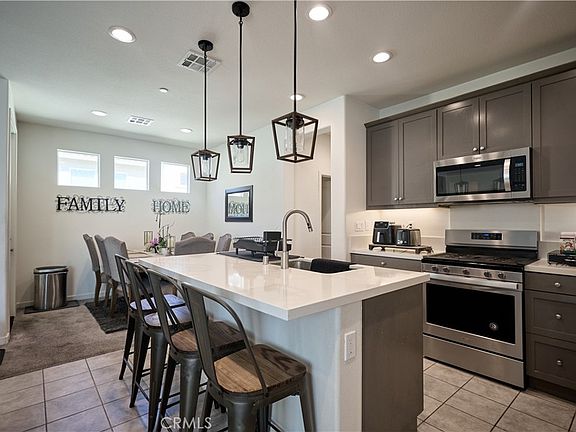 3rd image of 9501 Retreat Pl