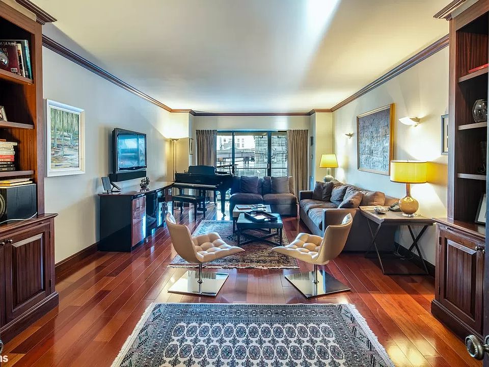 1st image of 425 E 58th St APT 7A