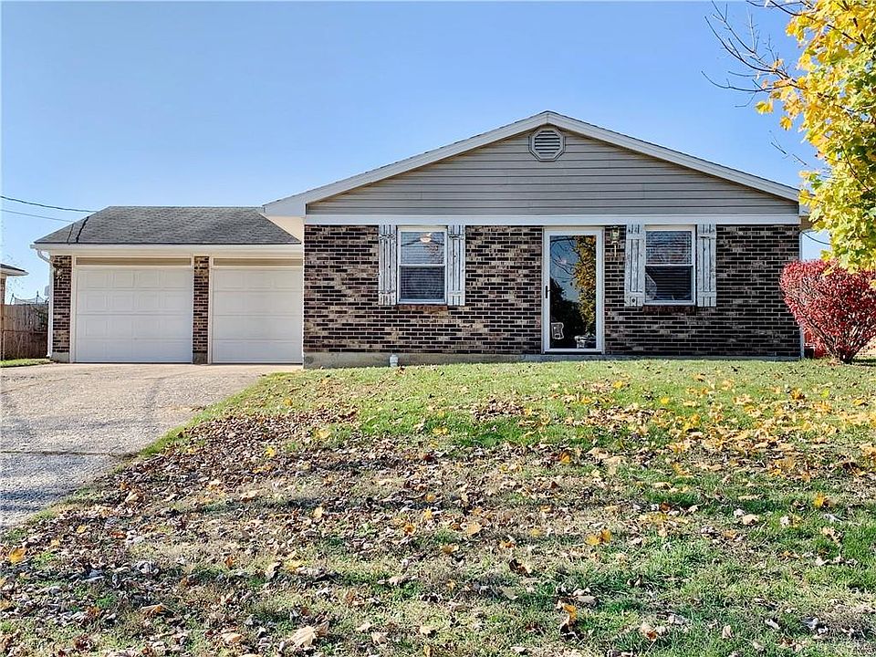 1st image of 6665 Berwick Dr