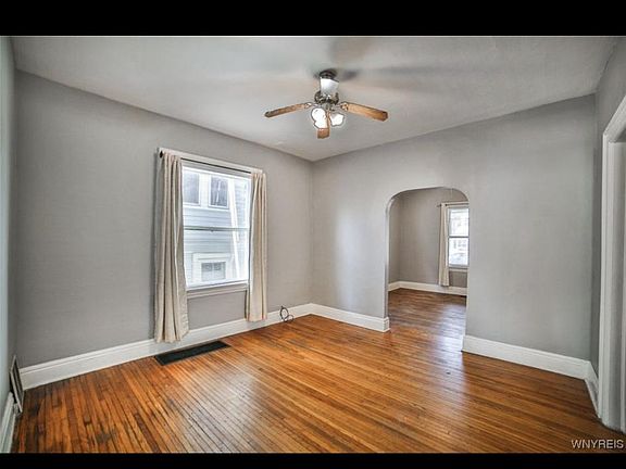 5th image of 89 Sage Ave