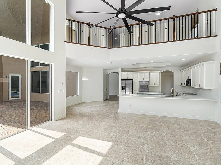 6641 Conch Ct — Photo 19