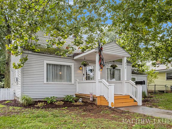 4th image of this home