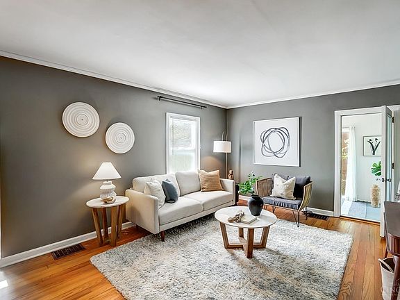 5th image of 6709 Sampson Ln