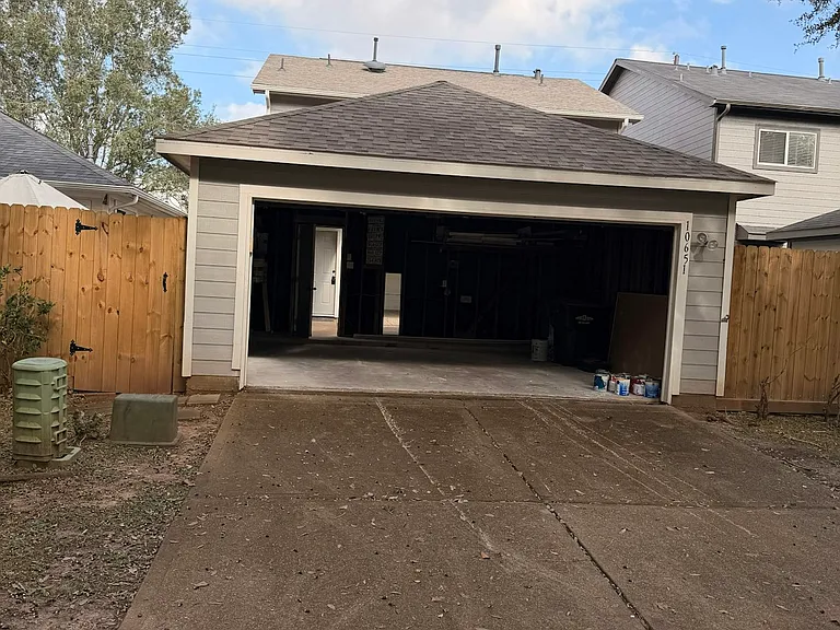 10651 Cobblecreek Way — Photo 20