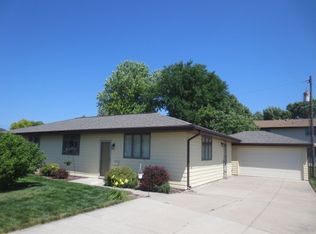 2406 31st St, Columbus, NE 68601