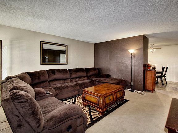 2nd image of 2359 Bridlewood Dr