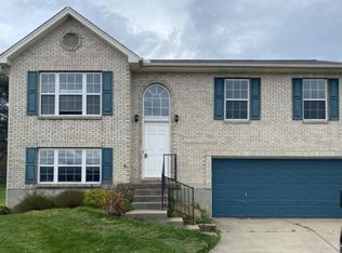 2720 Alex Ct, Hebron, KY 41048