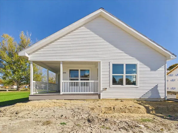 206 Ballard St, Sharon, IL 53585