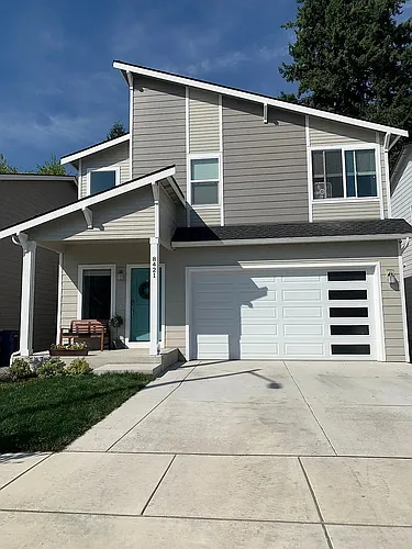 8421 63rd Pl NE Photo 1