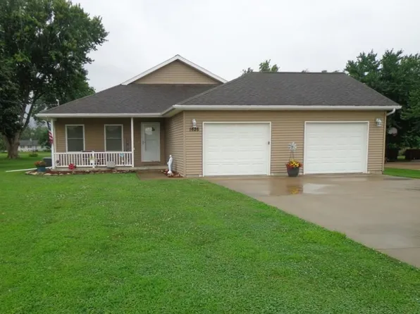 1626 Hamann Ln, Quincy, IL 62305