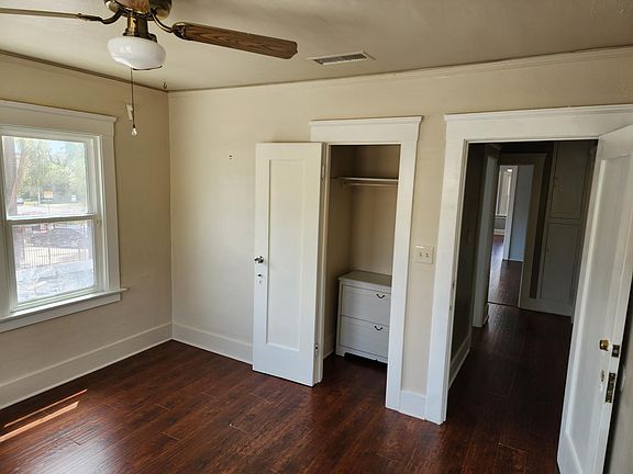 3rd image of 3343 4th Ave #202