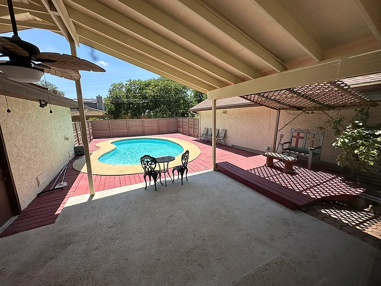 6023 Archwood Dr — Photo 25