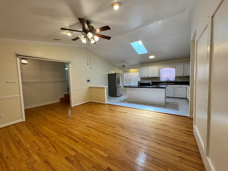 5121 W Wendover Ave — Photo 6