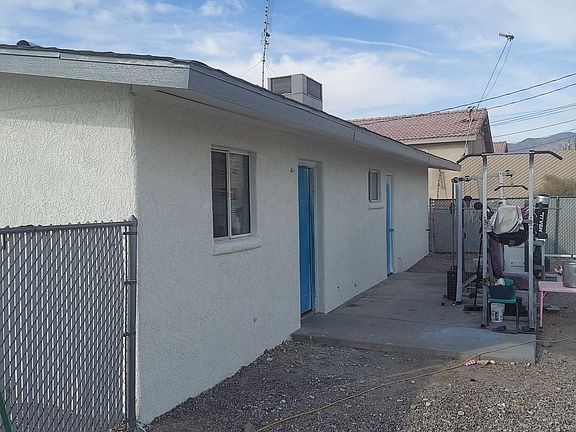 4th image of 2830 Bluewater Dr #2