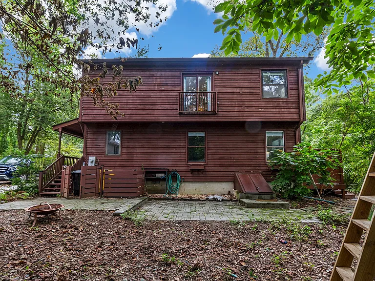 1677 Chinford Trl — Photo 26