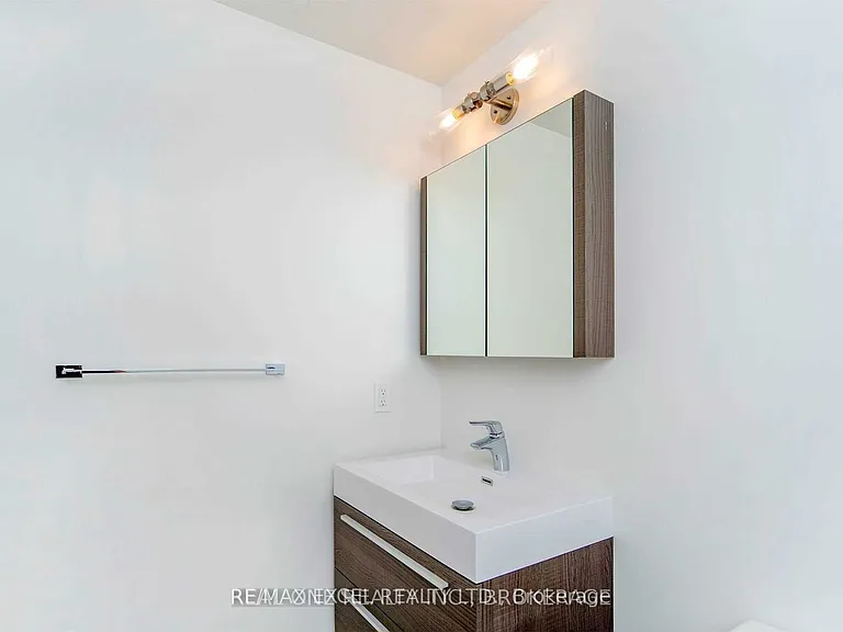 10 Rouge Valley Dr W #1112A — Photo 14