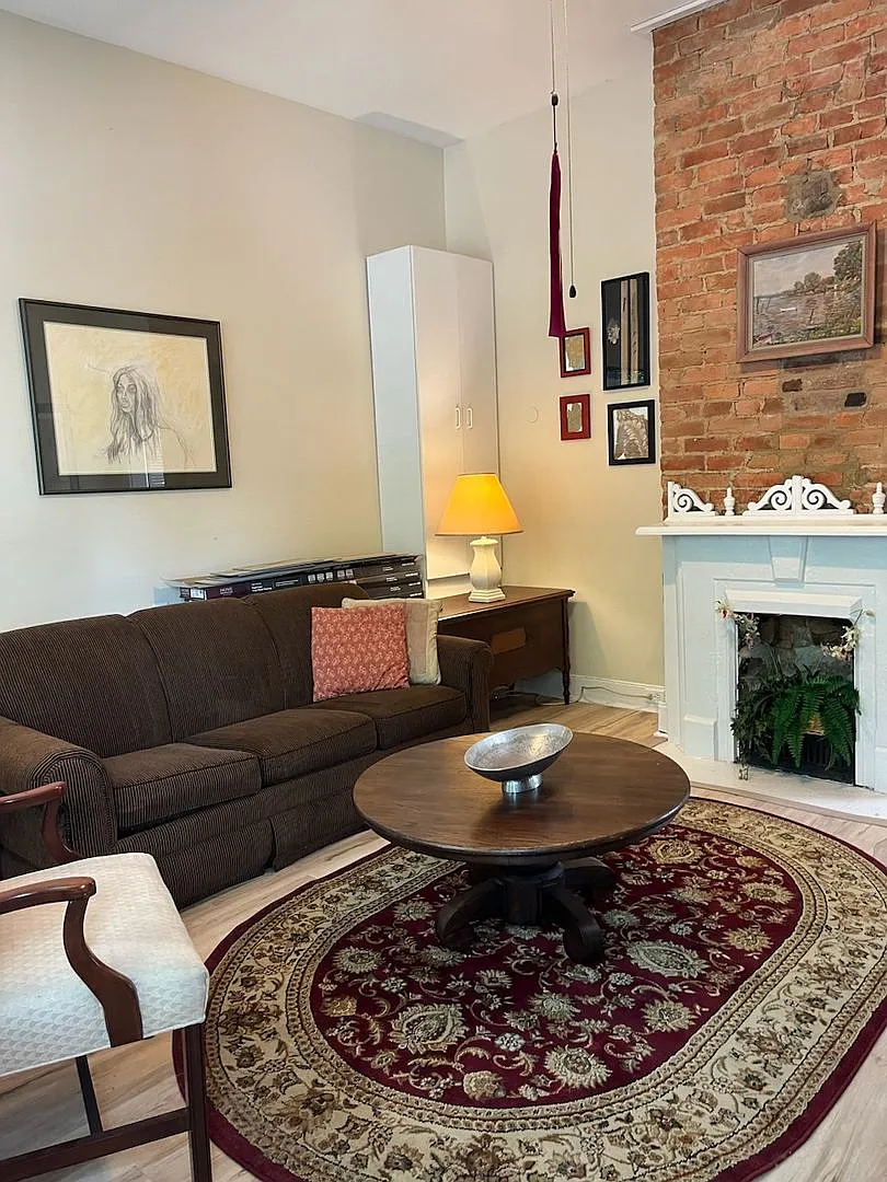One Bedroom Old Louisville Cottage — Photo 3