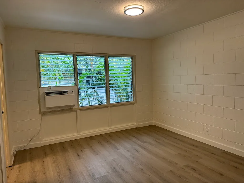 1 bed, 400 sqft, $1,950 — Photo 4