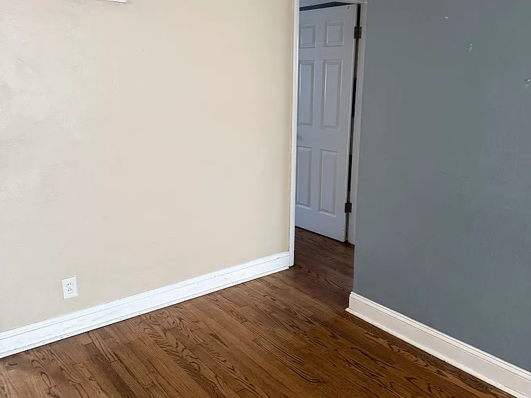 8421 Delmar Blvd #2E — Photo 18