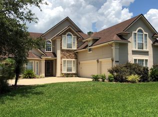 1330 Honeysuckle Dr, Saint Johns, FL 32259