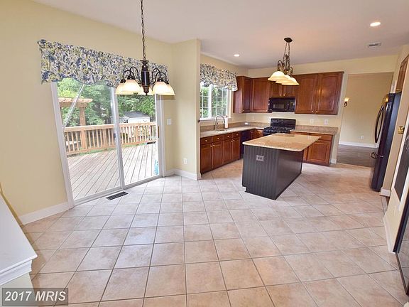 3rd image of 12550 Chippenham Ct