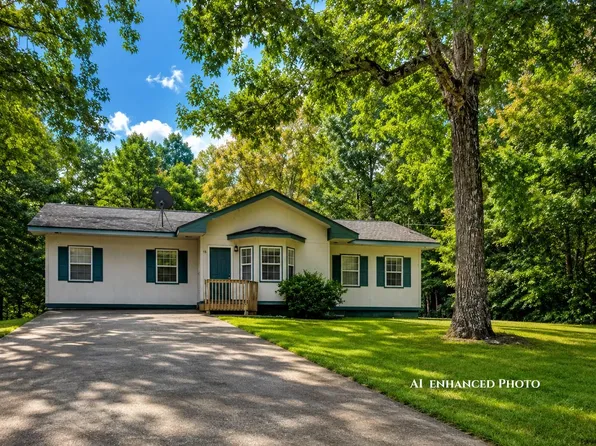 16 Navajo Dr, Cherokee Village, AR 72529