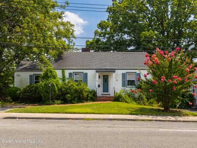 550 Drumgoole Rd E, Staten Island, NY, 10312