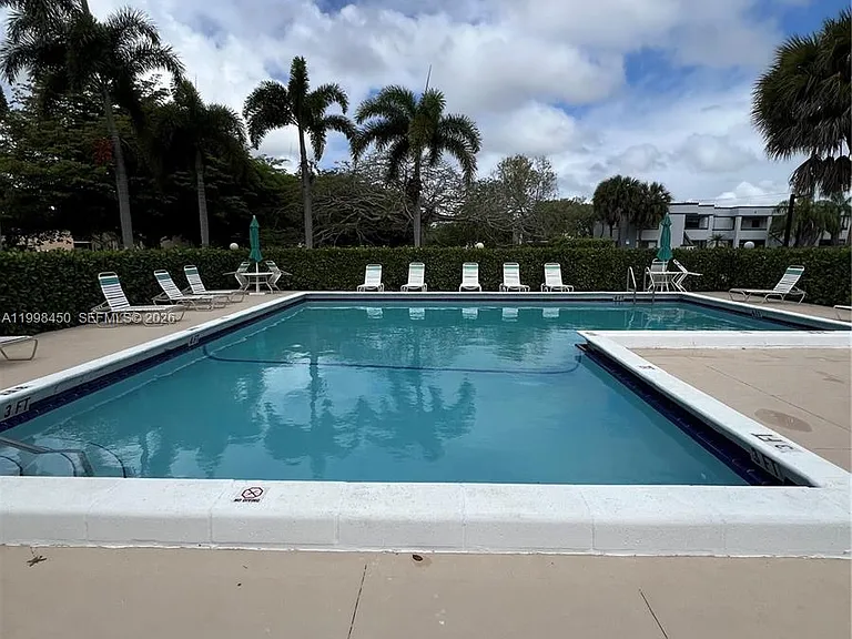 155 Lakeview Dr #101 — Photo 26