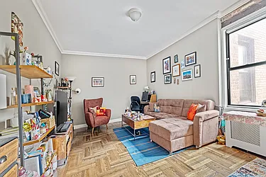779 Riverside Drive
