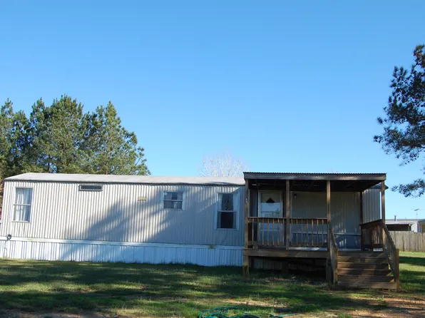 1066 Natures Cove Rd #1, Saluda, SC 29138