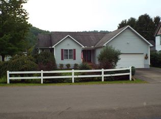 514 Dwight St, Coudersport, PA 16915