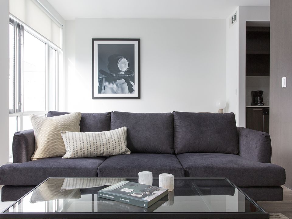 1st image of 100 Waller St #639