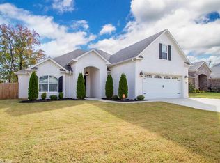 1548 Del Rey Ct, Benton, AR 72019