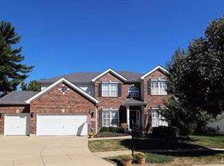12019 Manhattan Pl, Saint Louis, MO