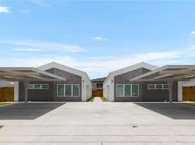 1424 E Hibiscus Ave, McAllen, TX