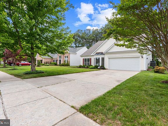 2nd image of 29684 Sullivan Dr