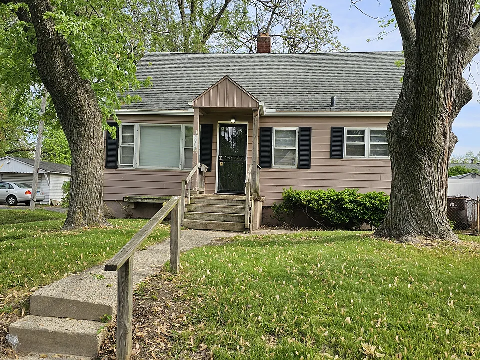 3009 W Krause Ave