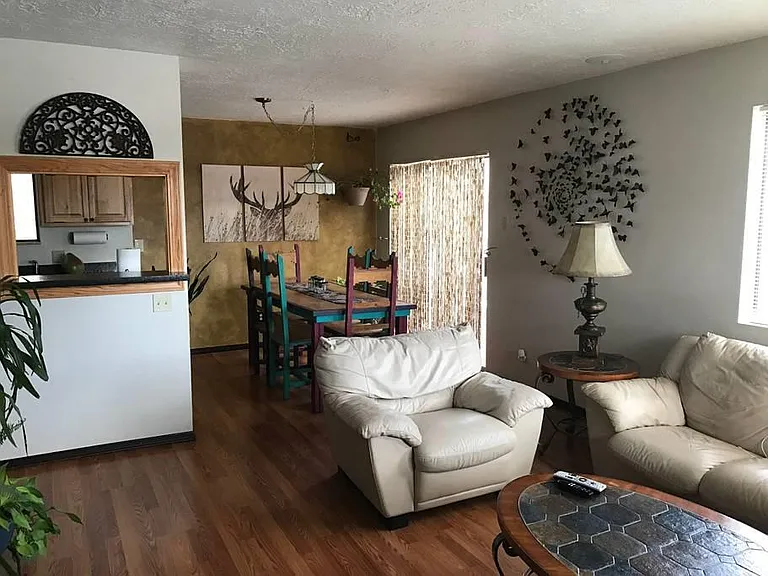 214 Sunny Slope Dr — Photo 4