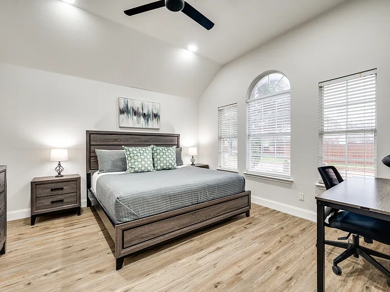 9512 Shirland Ln — Photo 23