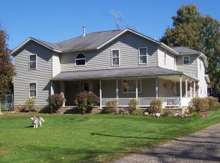 17415 Jug St, Burton, OH 44021