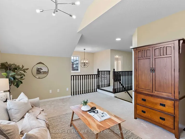 1381 Clearbrook Dr — Photo 20