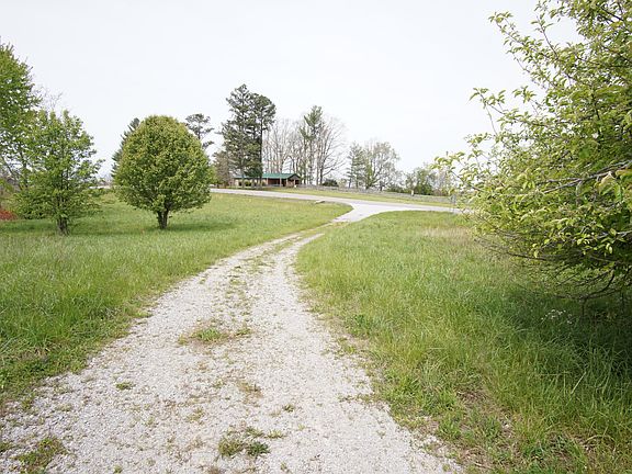4th image of 3396 Pickett Park Hwy