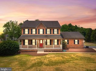 13026 Mattley Dr, Hagerstown, MD 21742
