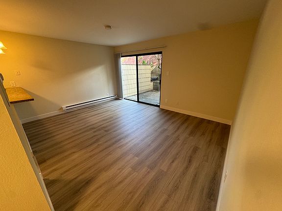 3rd image of 1056 Grand Ave APT 102
