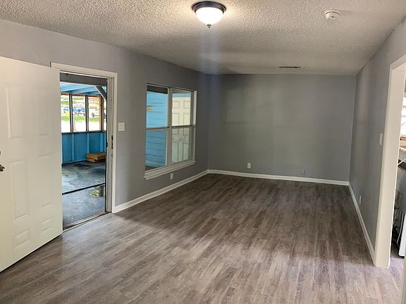 3rd image of 540 Norwood Dr