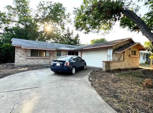 1105 McCallum Dr, Garland, TX 75042